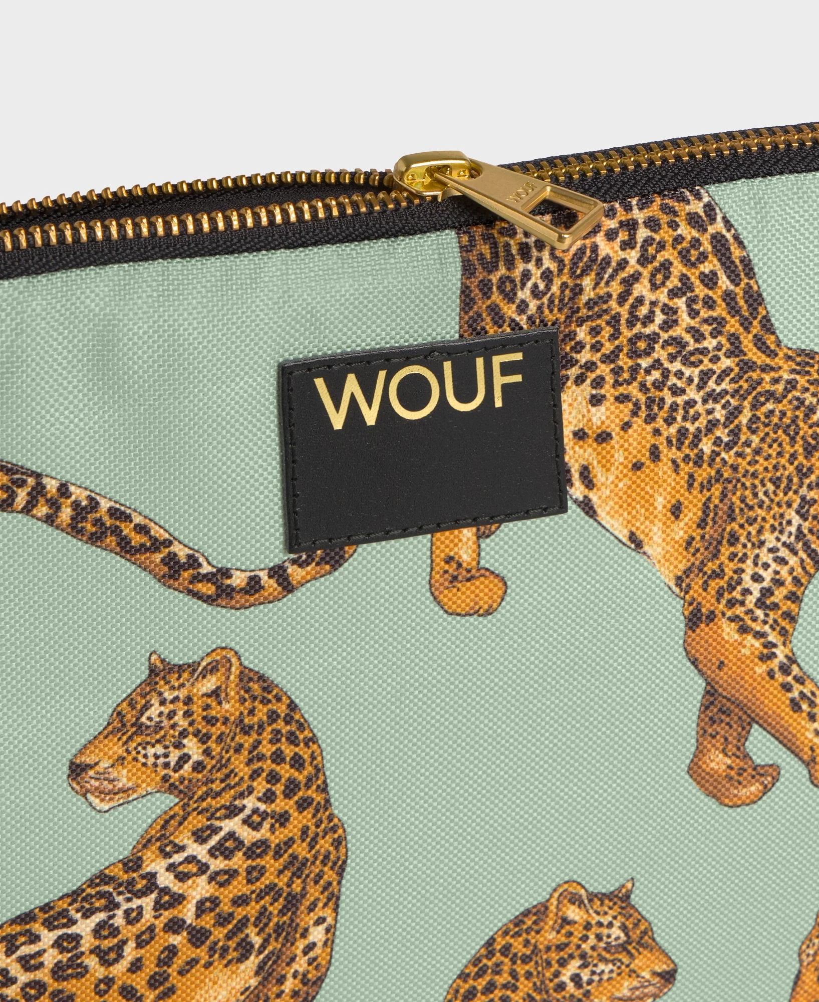 Emerald Leopard Ipad Sleeve - Image 3