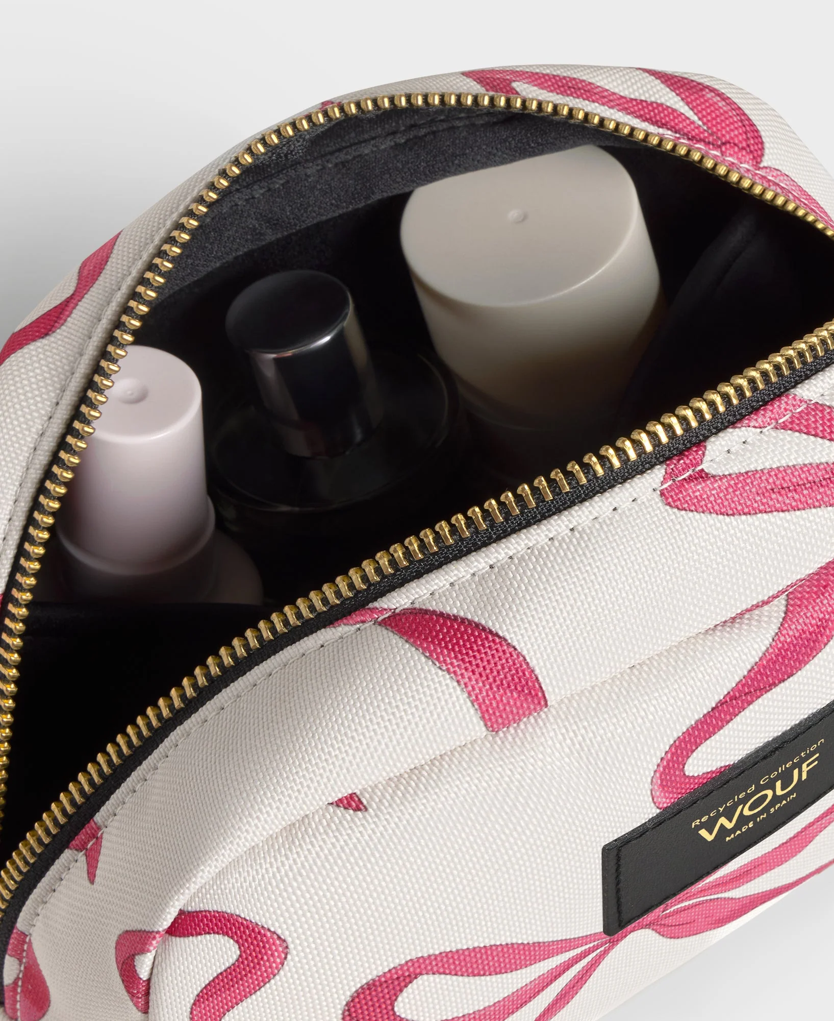 Rita Toiletry Bag - Image 4